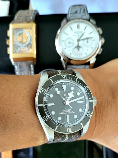 Tudor Black Bay vs. Rolex Submariner: Wristshot