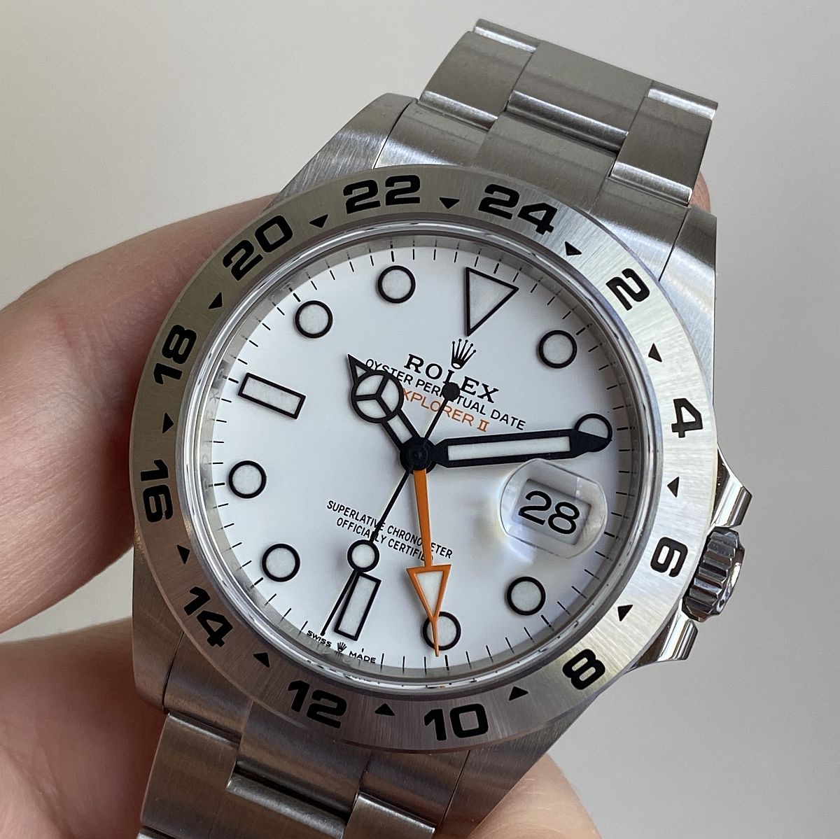 Hands on review of the Rolex Explorer II 226570