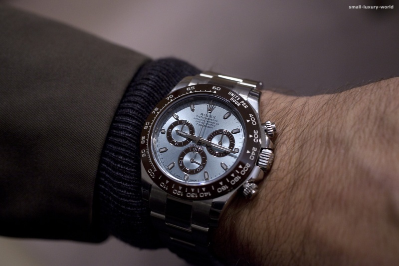 rolex daytona small wrist