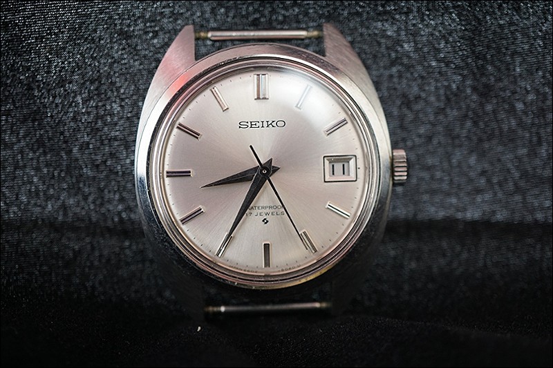 Seiko - Per Mike's request: images of . . .