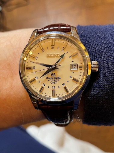 Seiko - Official WatchProSite Reviews of luxury Wristwatches for Collectors  & buyers