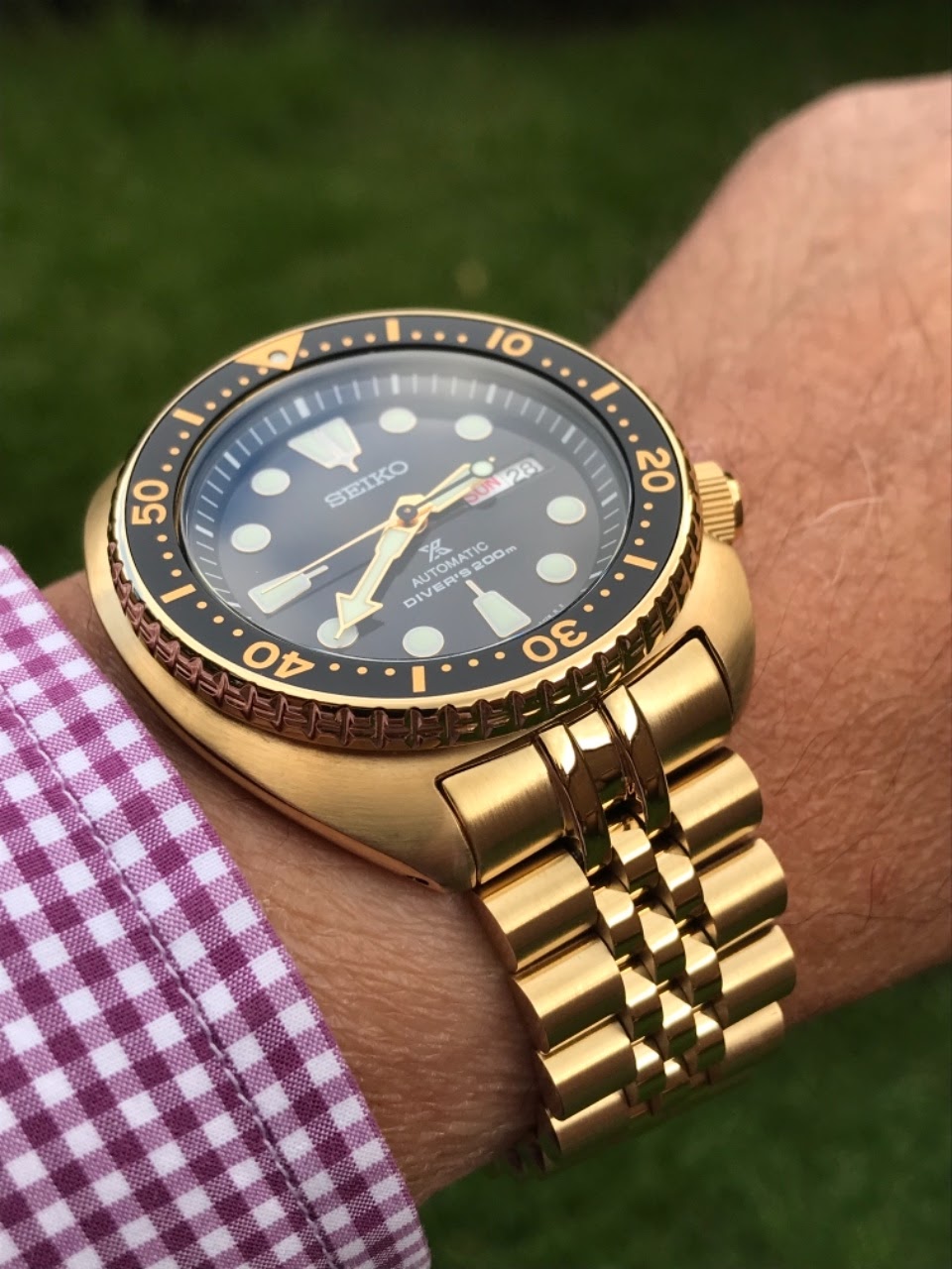 Seiko - Just for the pleasure of sharing a few shots of my golden