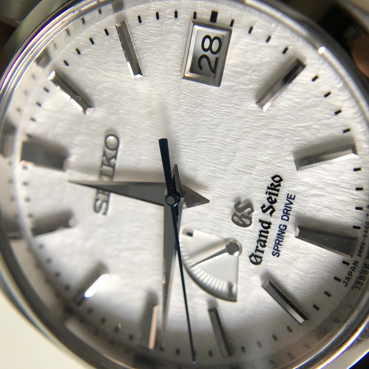 Seiko - iPhone macro shots and video of Snowflake Spring Drive