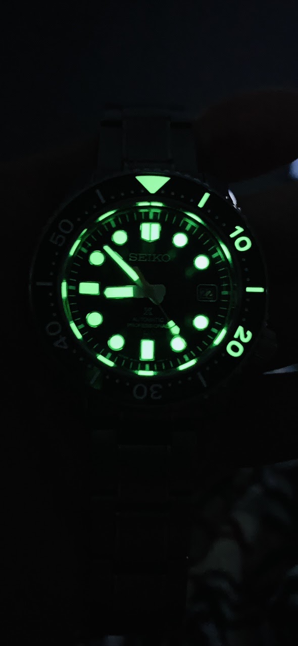 Seiko - This is some of the best Lume ever!