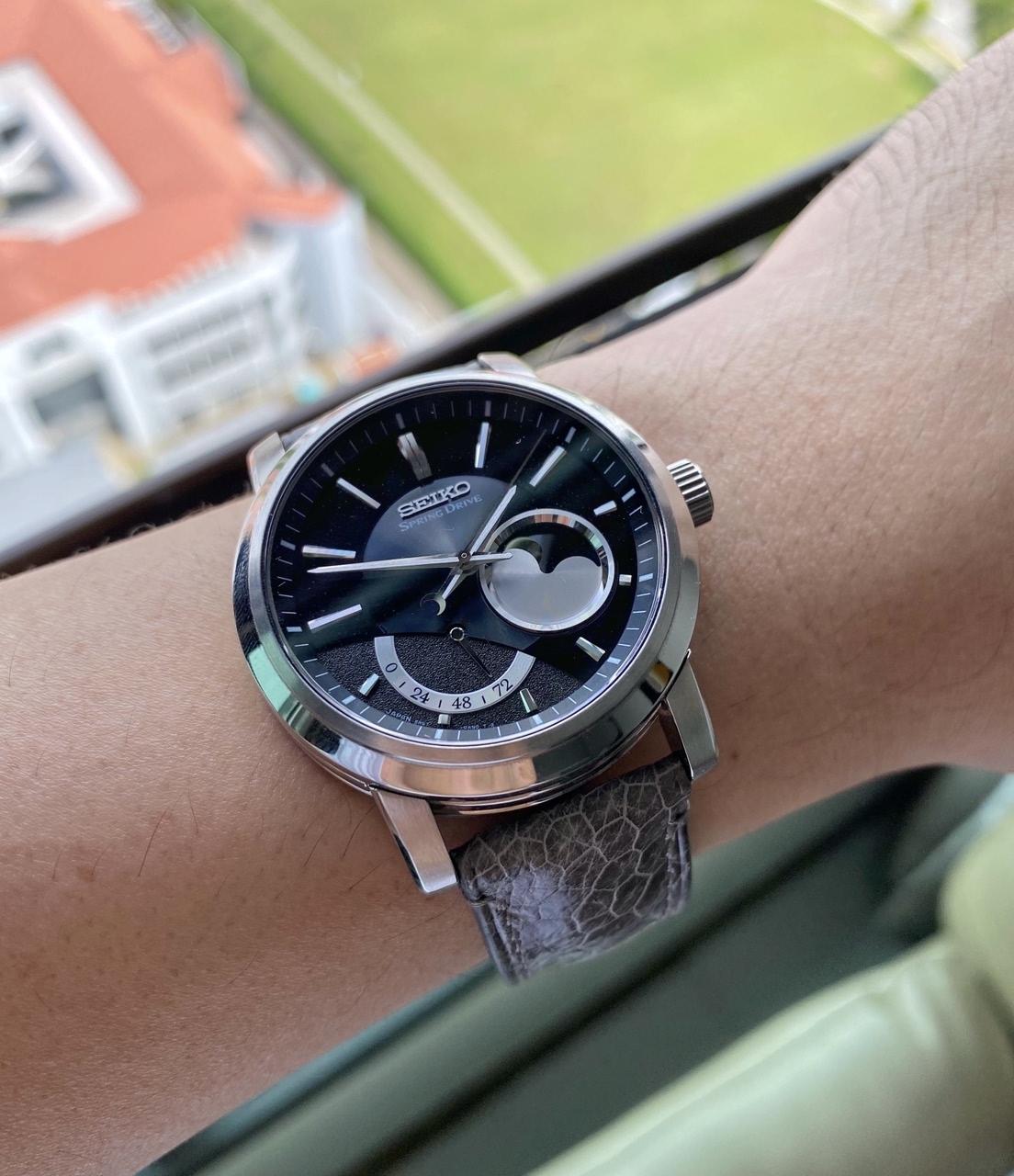 Seiko - Relaxing at home with the SNR017