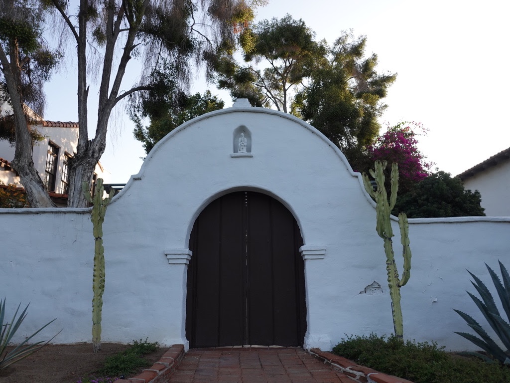 TimeOut - Walking is our Mission