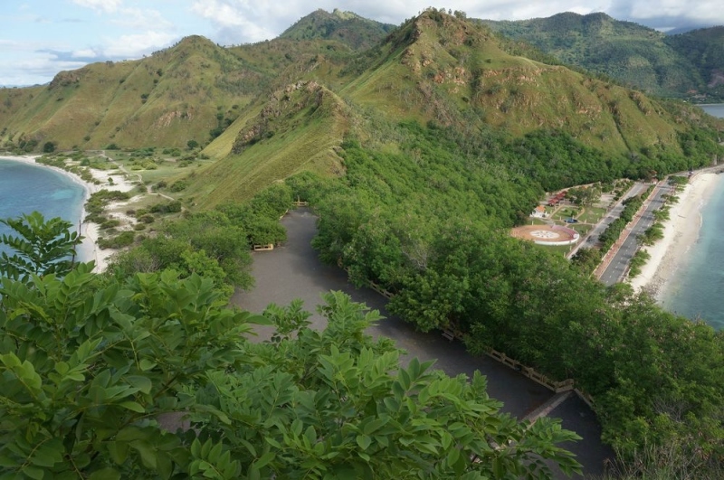 The view from the top. Anybody want to open a hotel there?