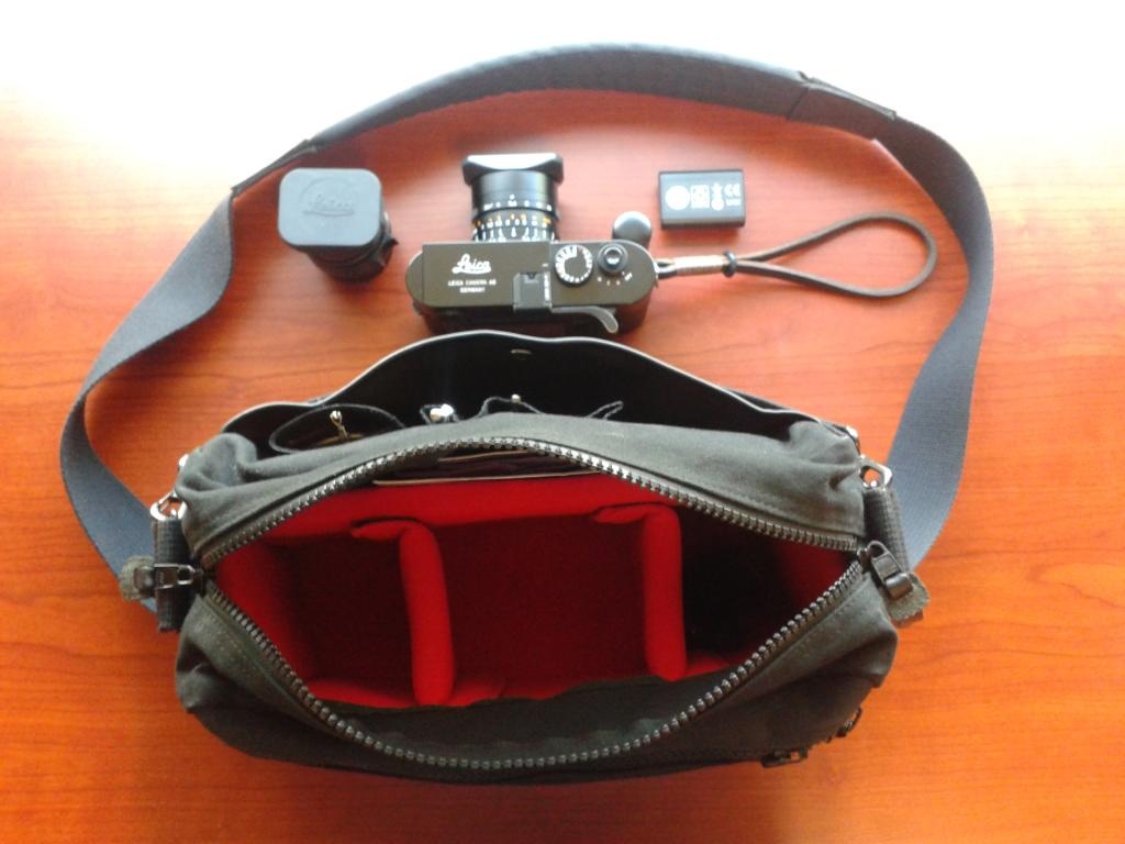 Artisan & Artist ACAM 7100 Camera Bag Review