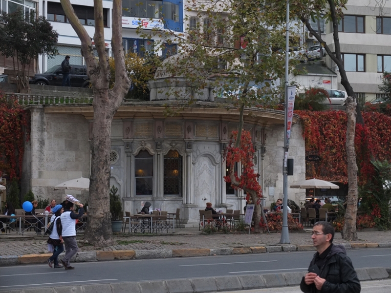 The following morning, as we walked to Dolmabahce Palace...