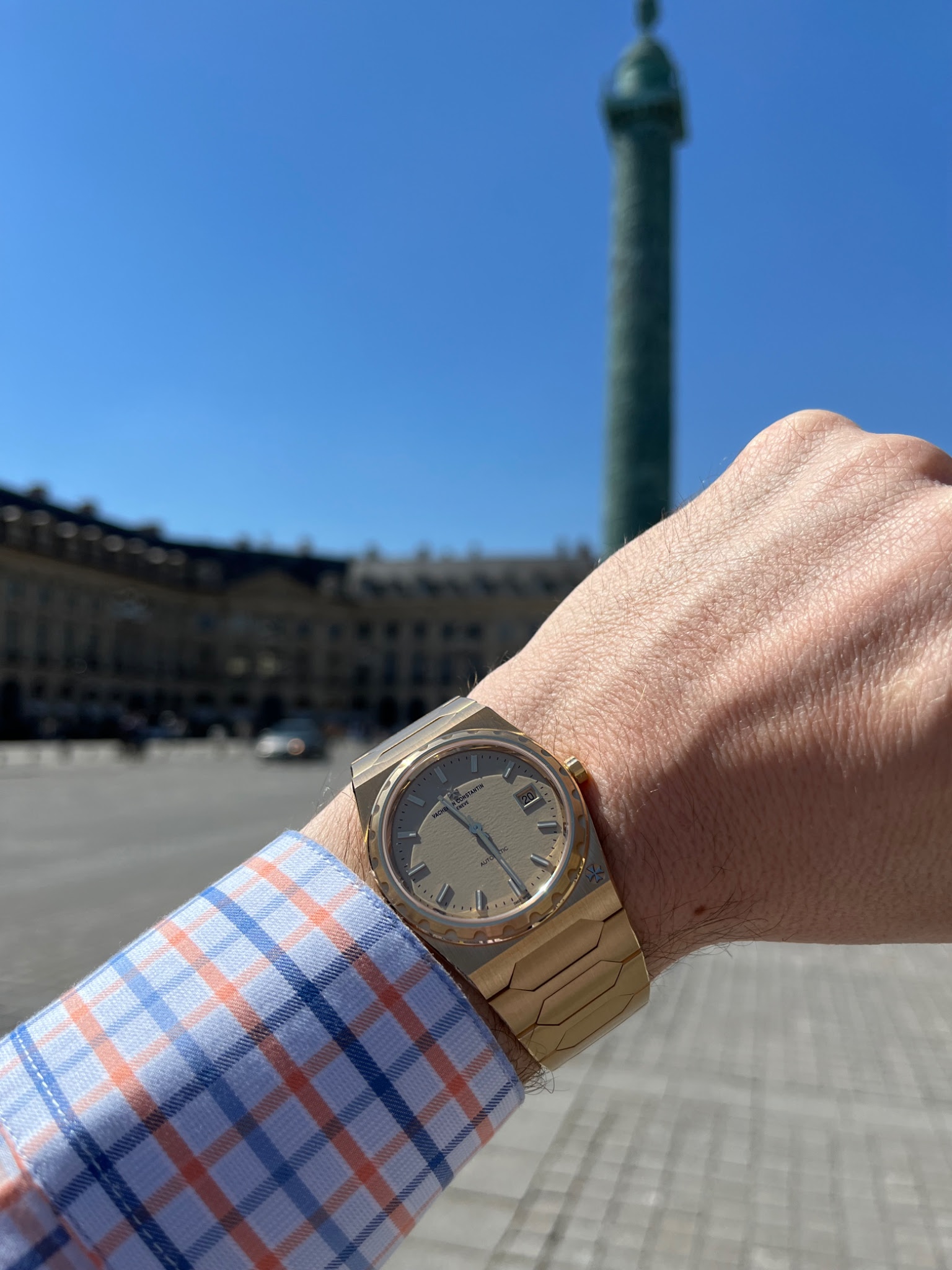 Vacheron Constantin 222 or the story of the unexpected gold watch