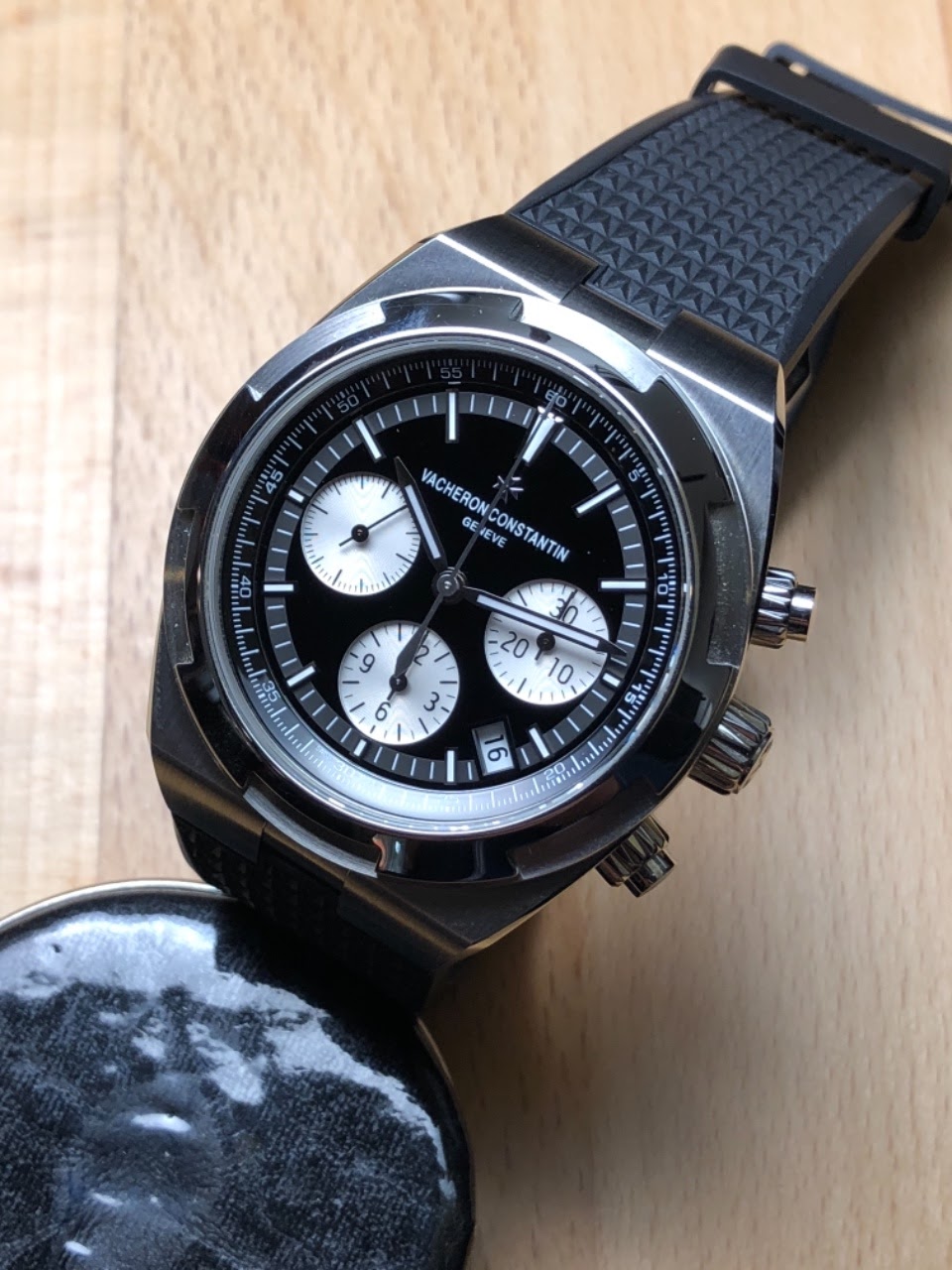 Vacheron Constantin - Overseas Chronograph Panda Dial, Time and Watches