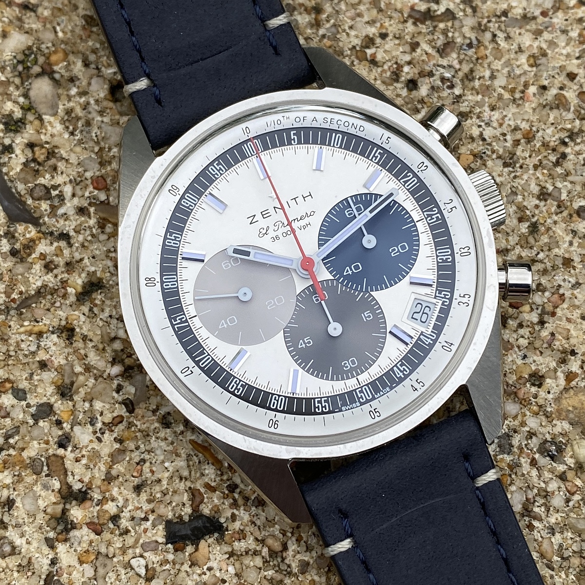 Zenith - Hands on review of the Zenith Chronomaster Sport