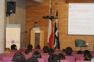 IMG_3843-300x200 Pablo Morales, investigador de la London School of Economics, dictó charla sobre la estrategia comunicacional de China