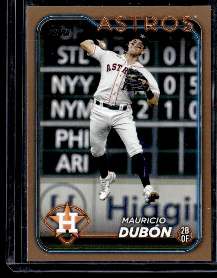 2024 Topps Mauricio Dubón Gold #/2024