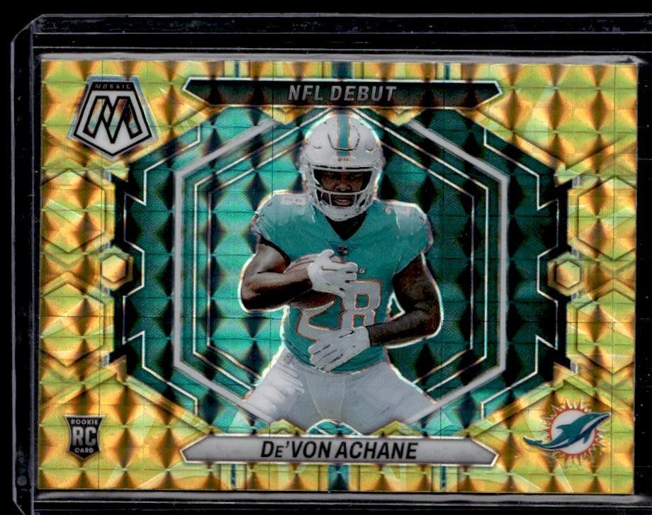 2023 Panini Mosaic De'Von Achane Reactive Yellow Mosaic