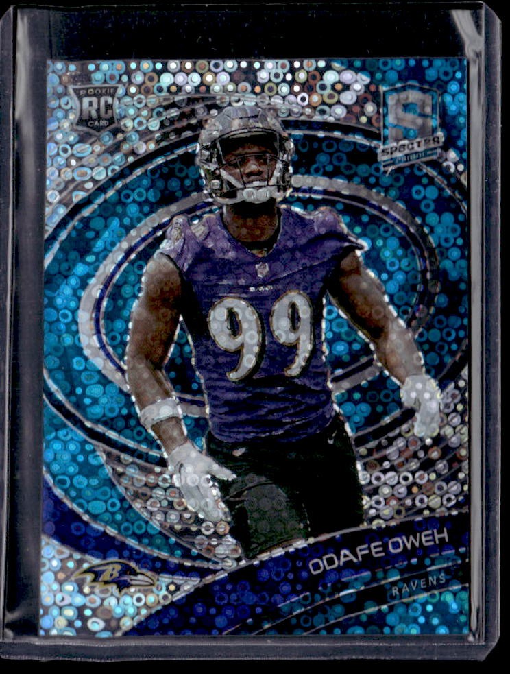 2021 Panini Spectra Odafe Oweh Neon Blue Rookie #/60