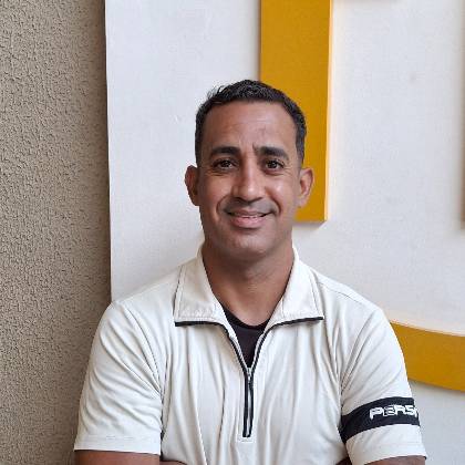 Eduardo  Queiroz