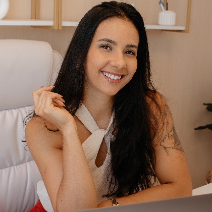 Isabelle Costa