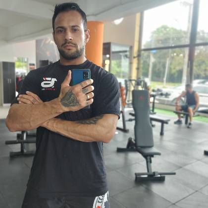 Tiago 16 Souza