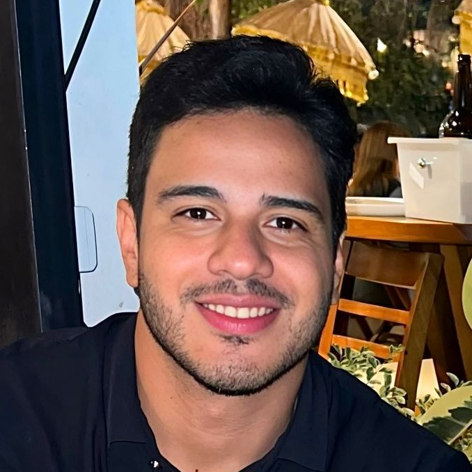 Professor Pedro Gomes