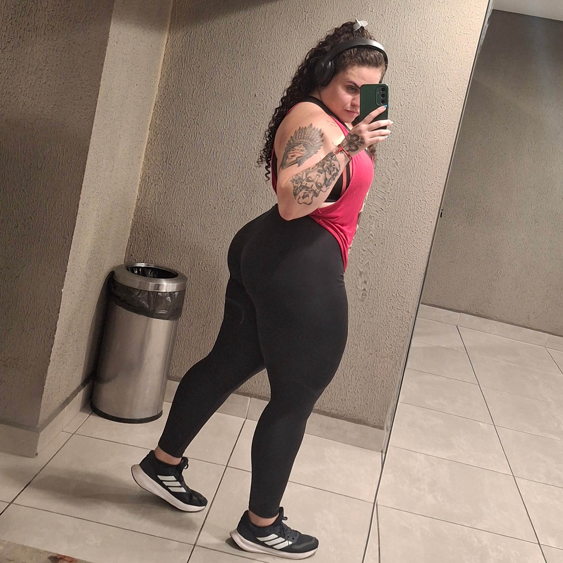 Caroline Trotta
