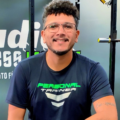 THIAGO JOSÉ  NESLADEK DA SILVA
