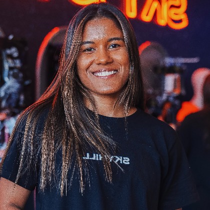 Alânia  Soares