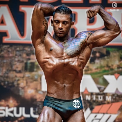Max Miller Machinez