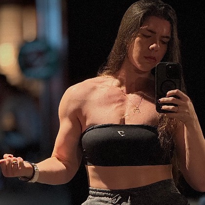 Monique Calheiros