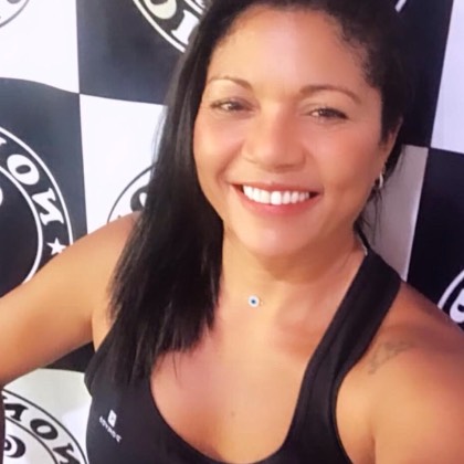 Elaine  Santos
