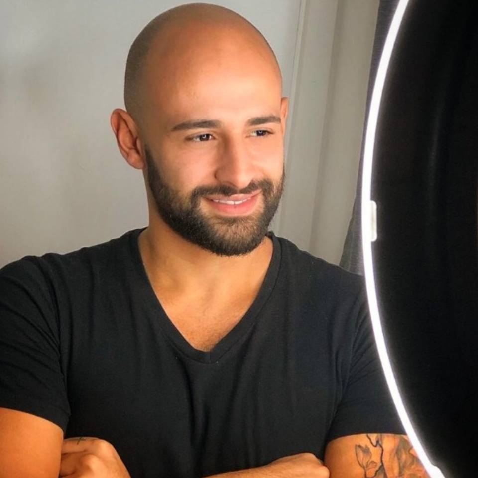 Adriano Palhares