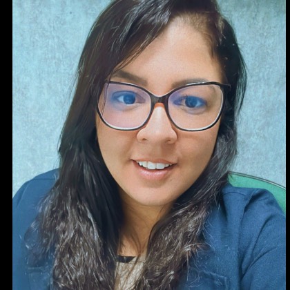 Debora Moreira