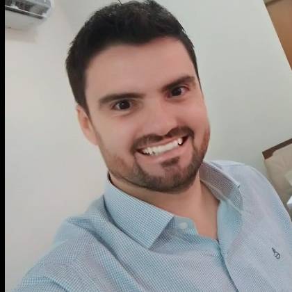 Dr. Bruno Melo