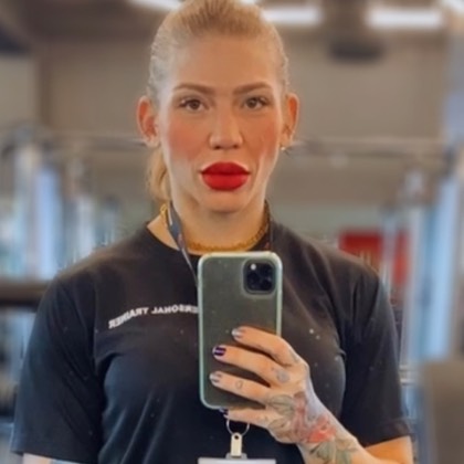 Thábata Vilhena