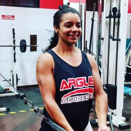 Tayani Alves