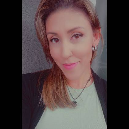Monyque  Gomes