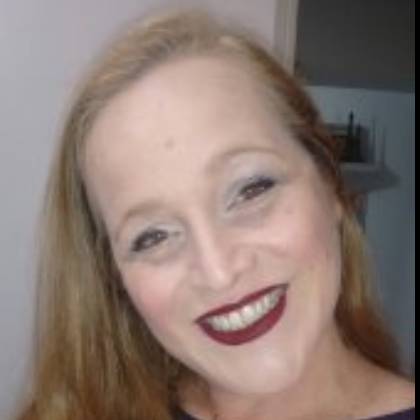 Luciane Leite de Moraes