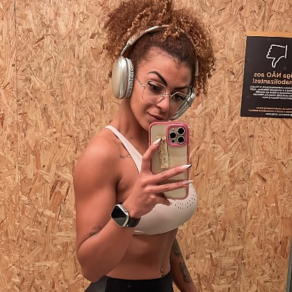 Katia Wrsula