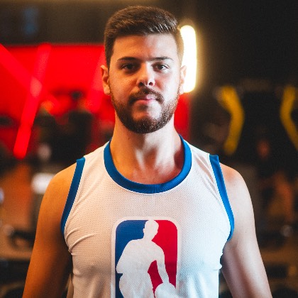 LUCAS PEREIRA