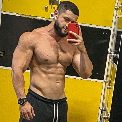 Irving  Godoi
