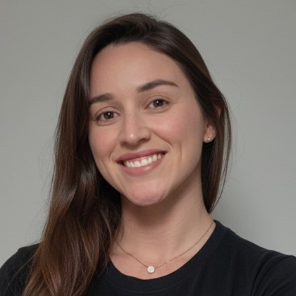 Monica  Campos