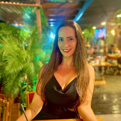 Amanda Alves