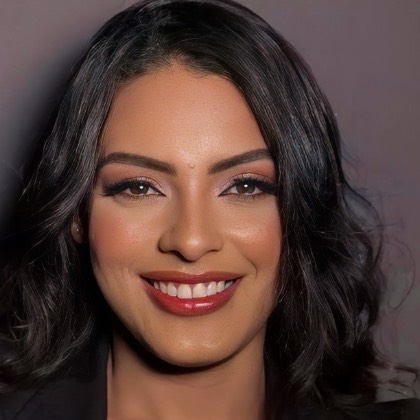 Isadora Freitas