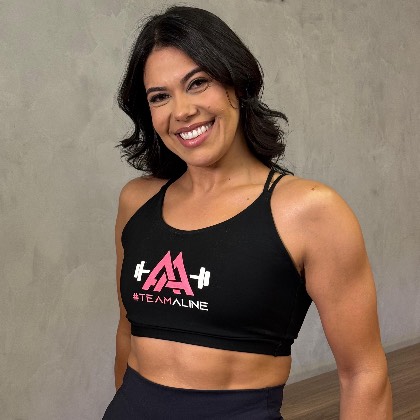 Aline Alves Saudação