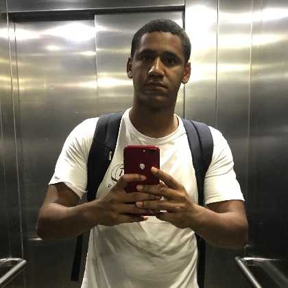 ELIZEU Magalhães