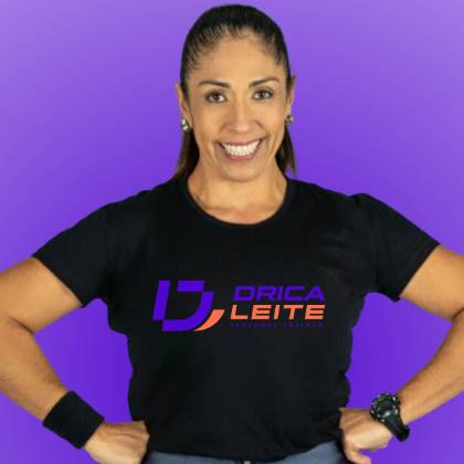 ADRIANA LEITE