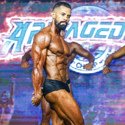 Treinador  Soares