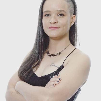 Cristiane  Leal