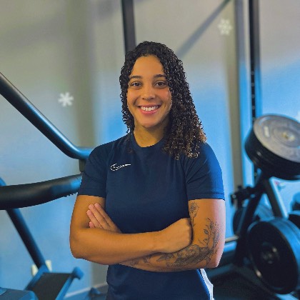 Emely Oliveira