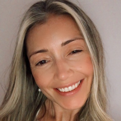 Thaís Siqueira